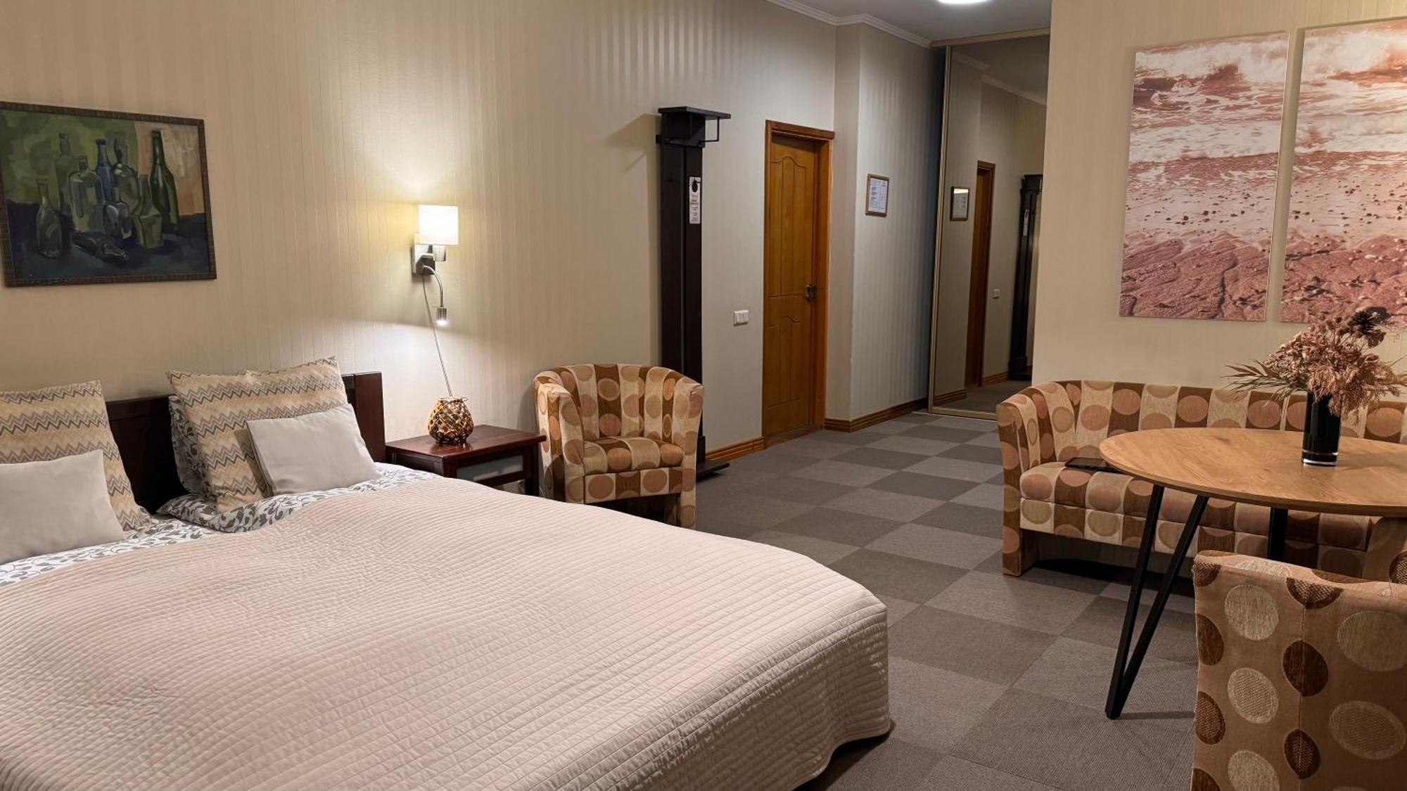 Hotel Vilhelmine Liepāja Dış mekan fotoğraf